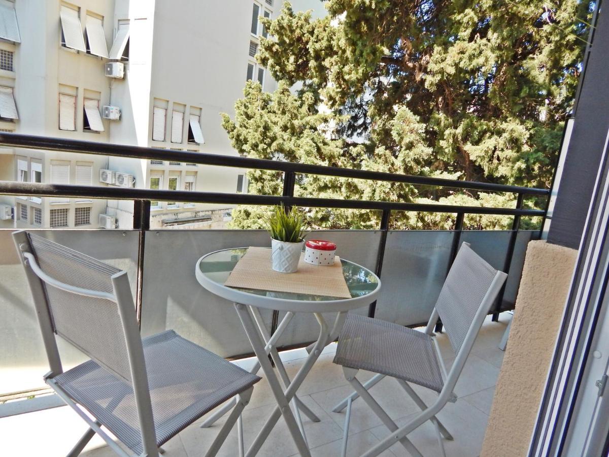 Split City Apartment Rosemary Exterior photo